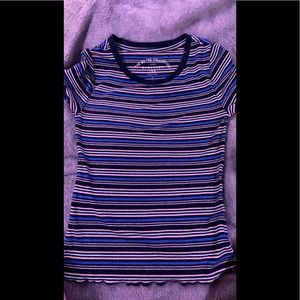 a girls size small tee